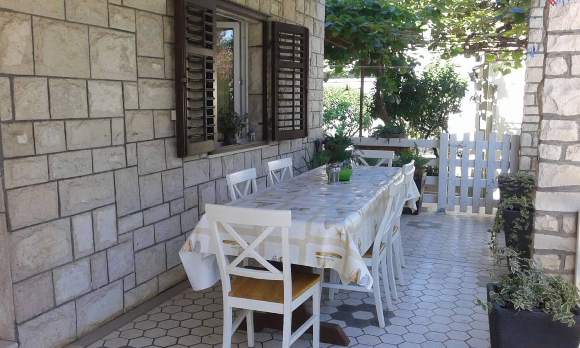 56 M² Apartamento ∙ 2 Habitaciones ∙ 5 Huéspedes - Postira