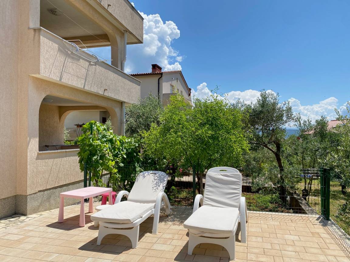 60 M² Apartment ∙ 2 Bedrooms ∙ 5 Guests - Krk