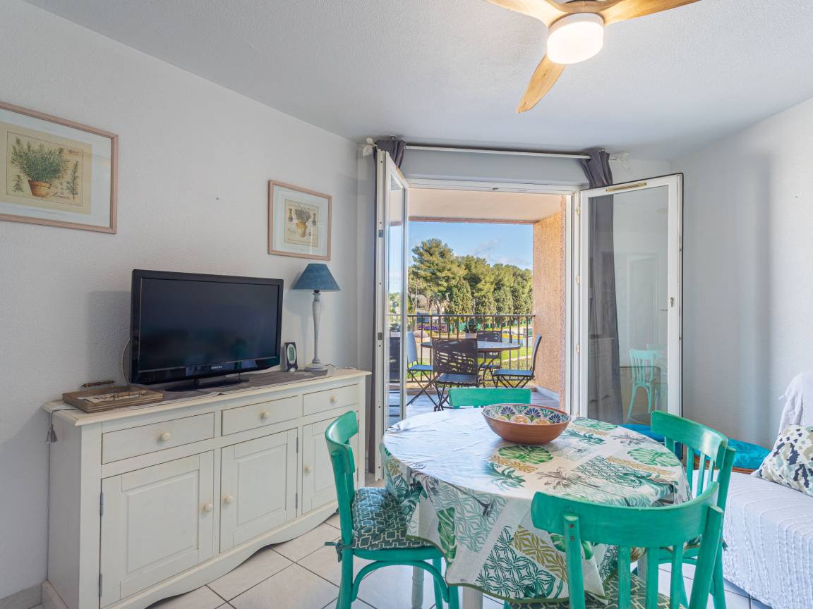 34 M² Appartamento Vacanza ∙ 1 Camera Da Letto ∙ 4 Ospiti - La Londe-les-Maures