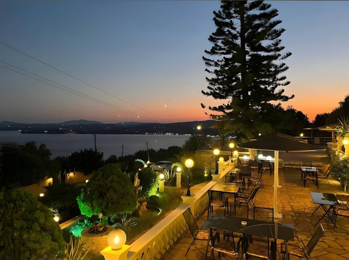 55 M² Aparthotel ∙ 2 Bedrooms ∙ 4 Guests - Korfu