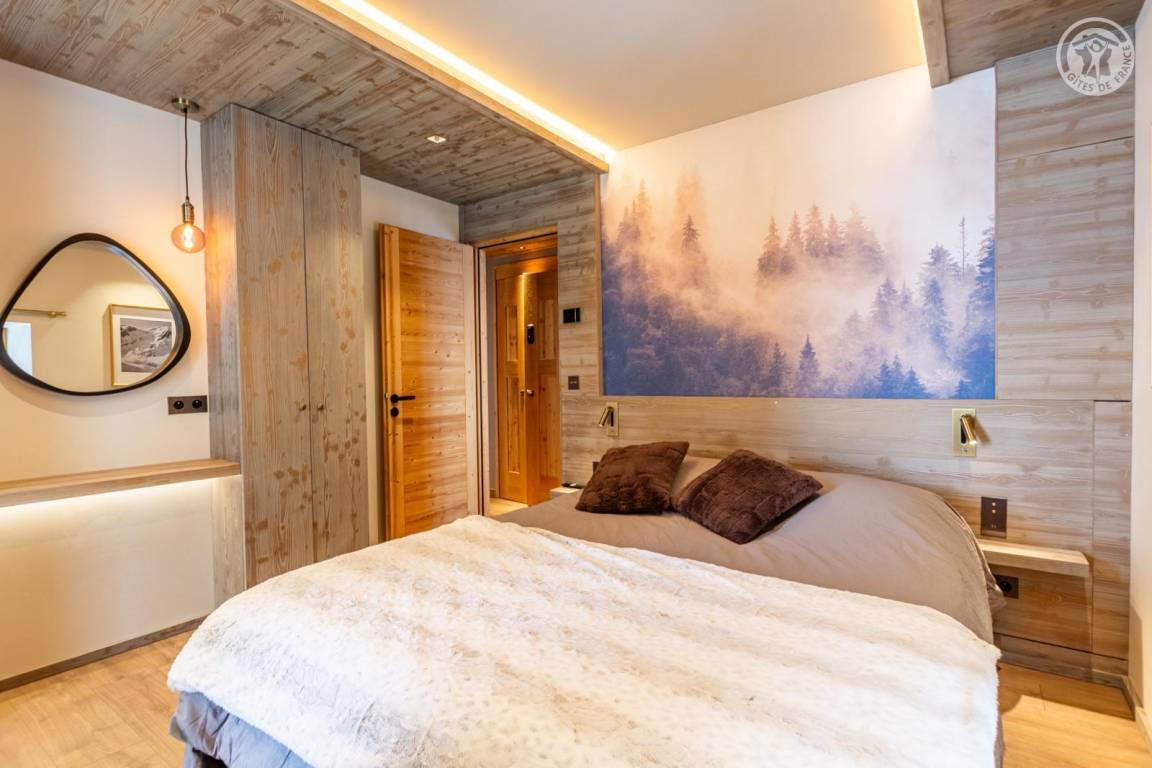 150 m² Gîte ∙ 5 Schlafzimmer ∙ 10 Gäste – Bild 6
