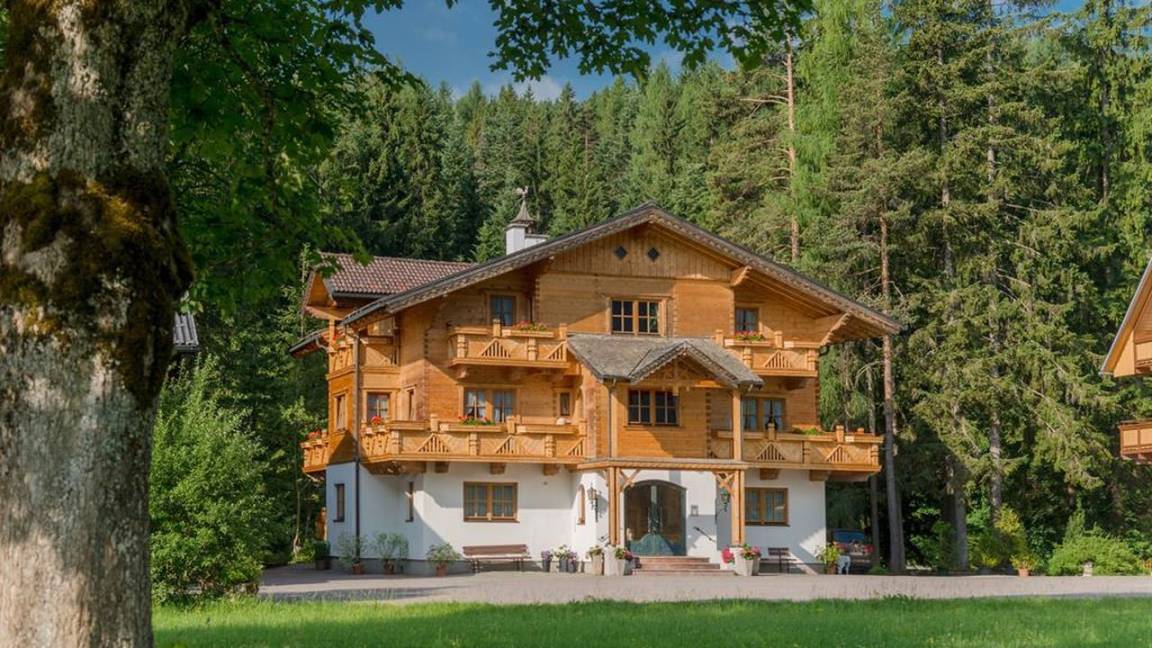 60 M² Ferienwohnung ∙ 2 Schlafzimmer ∙ 4 Gäste - Schladming