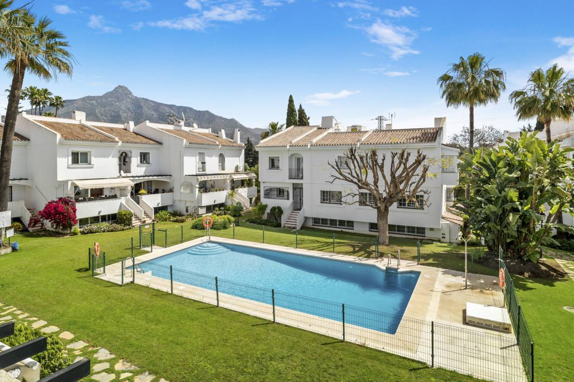 190 M² House ∙ 2 Bedrooms ∙ 4 Guests - Marbella