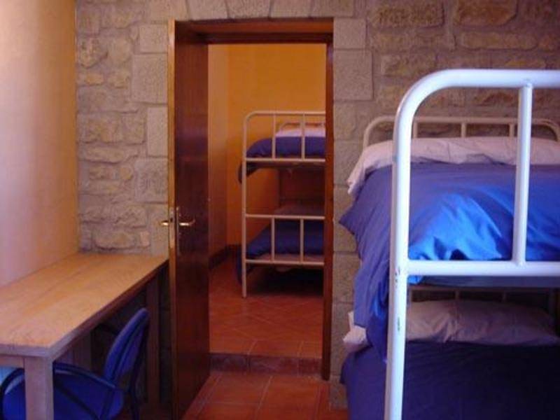 Albergue de Sos del Rey Catolico — photo 5