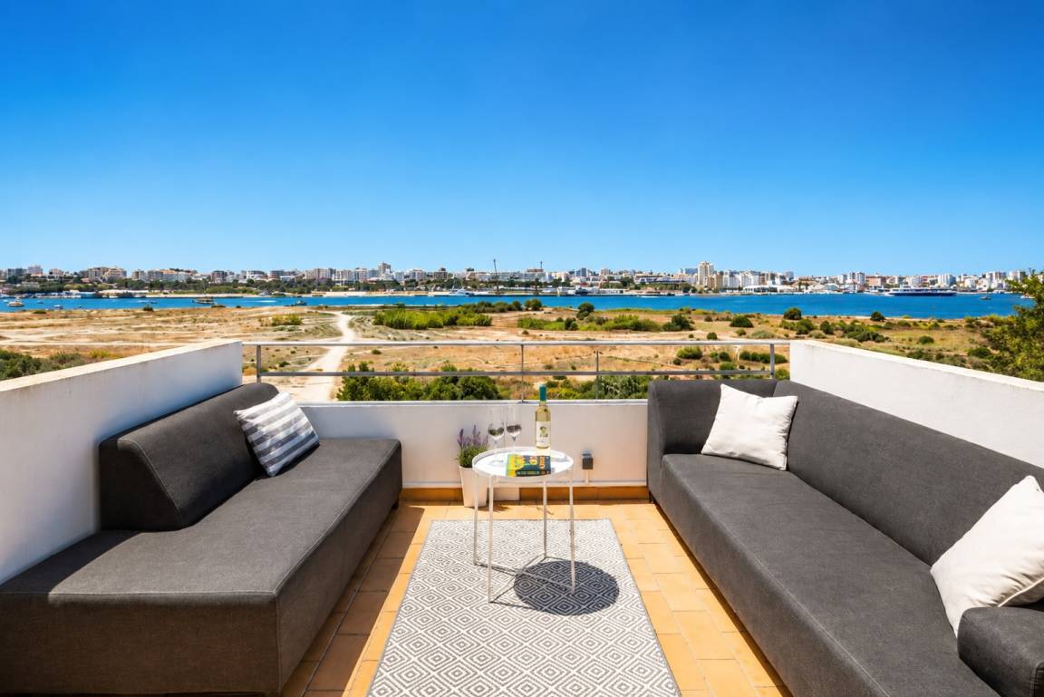 250 M² Huis ∙ 3 Slaapkamers ∙ 8 Gasten - Portimão