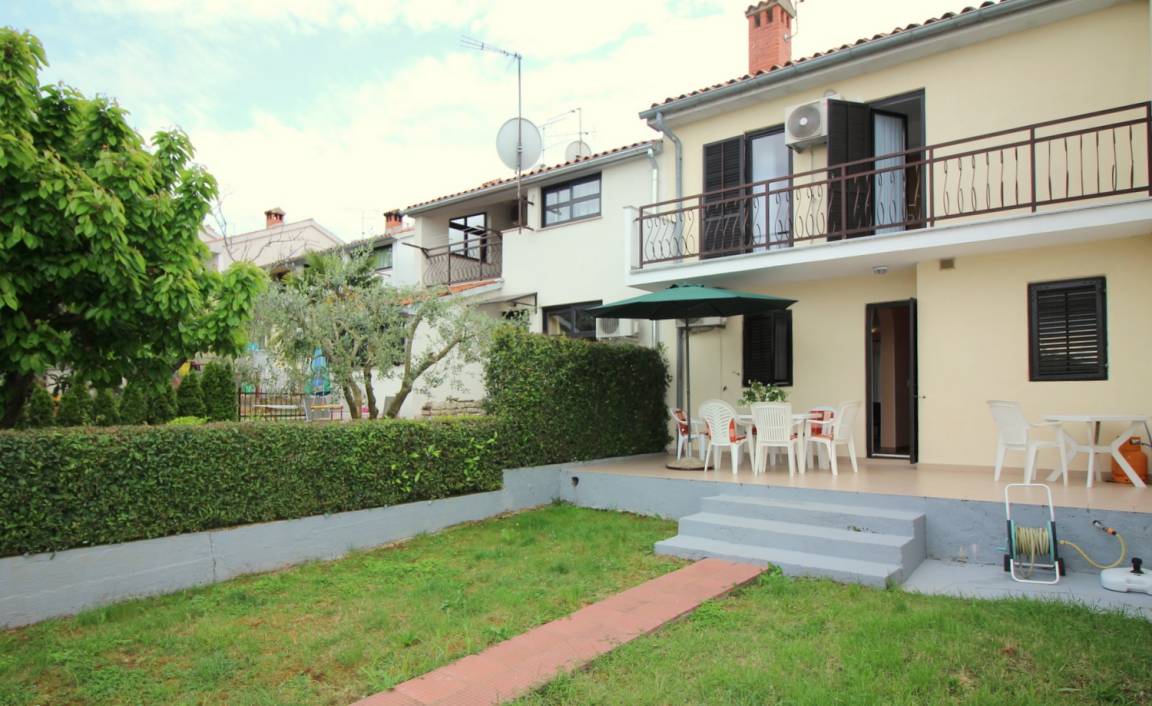 Ferienhaus in Poreč mit Eigenem Garten