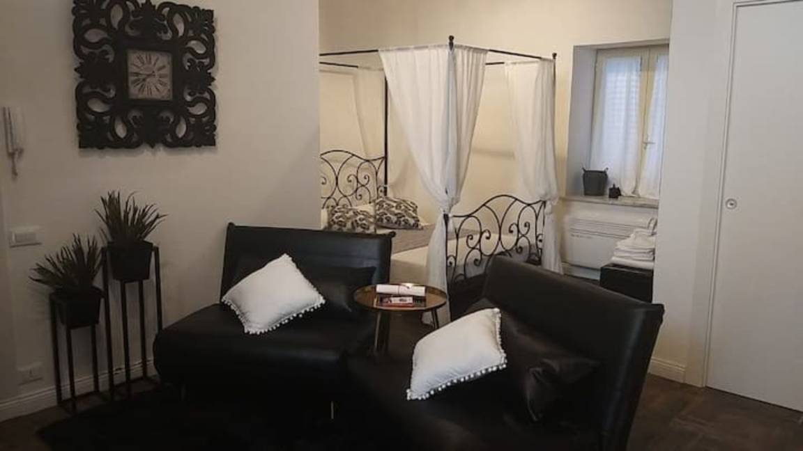 50 M² Ferienwohnung ∙ 1 Schlafzimmer ∙ 2 Gäste - Terracina