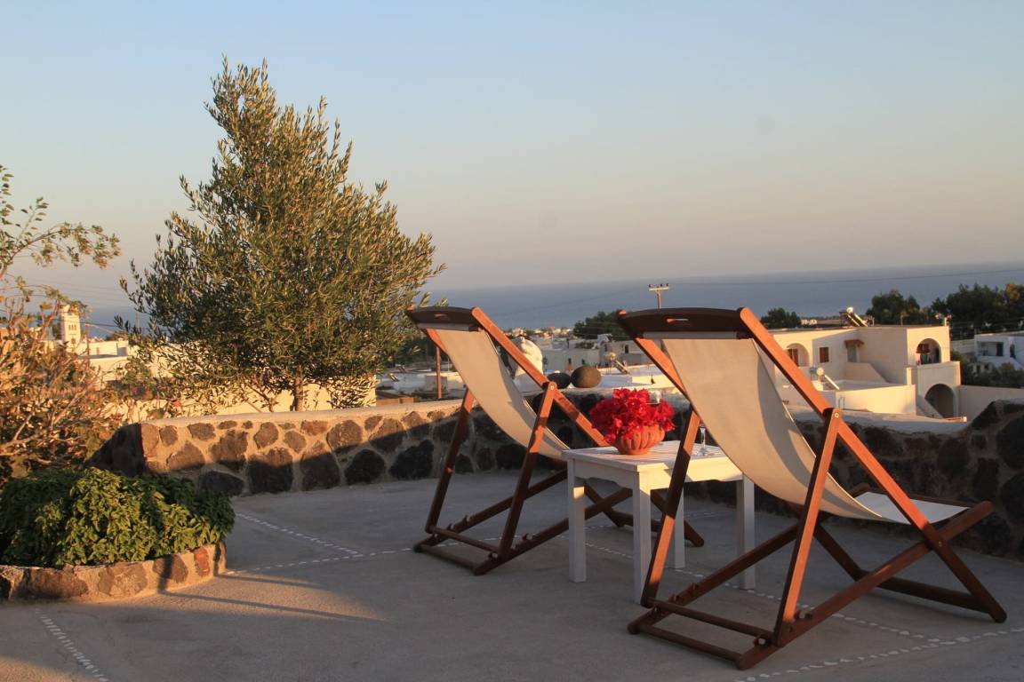 Villa ∙ 1 Bedroom ∙ 4 Guests - Santorini