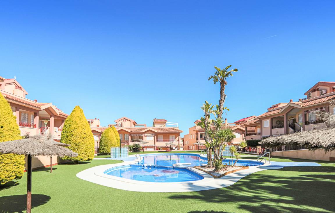 95 M² Ferienhaus ∙ 3 Schlafzimmer ∙ 6 Gäste - Alicante