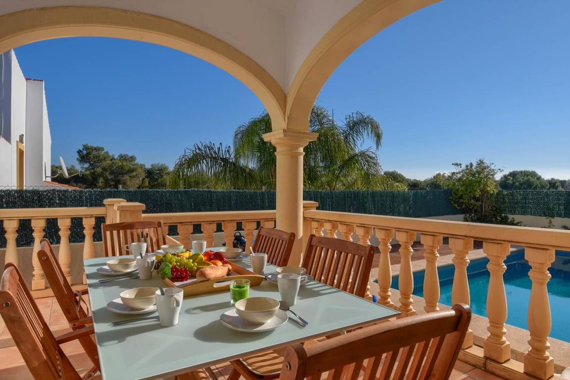 125 M² Lomakeskus ∙ 3 Makuuhuonetta ∙ 6 Vierasta - Moraira