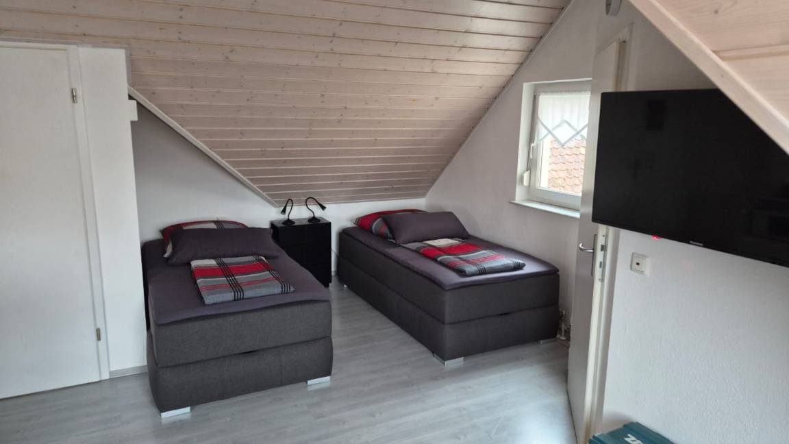 Ferienwohnung ∙ 2 Gäste - Oberasbach