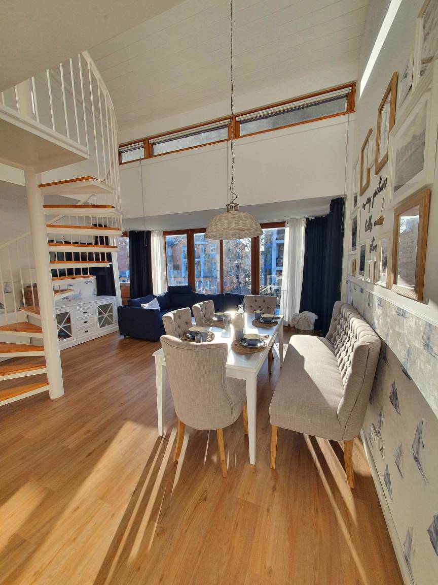 91 m² Ferienwohnung ∙ 2 Schlafzimmer ∙ 6 Gäste – Bild 3