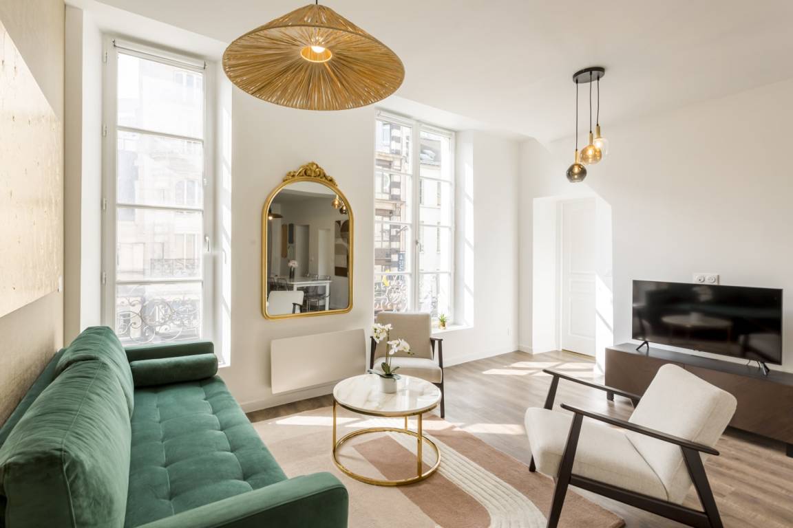 117 M² Appartement ∙ 5 Chambres ∙ 10 Personnes - Paris