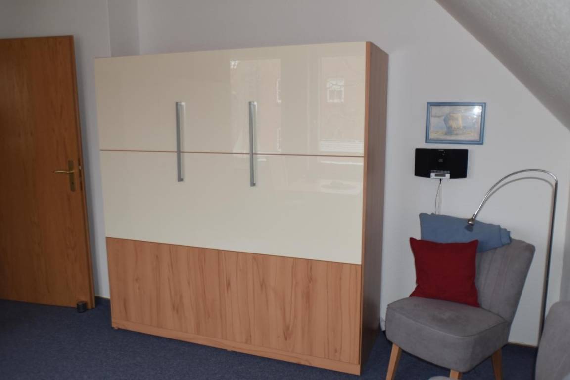 32 m² Ferienwohnung ∙ 1 Schlafzimmer ∙ 4 Gäste – Bild 3
