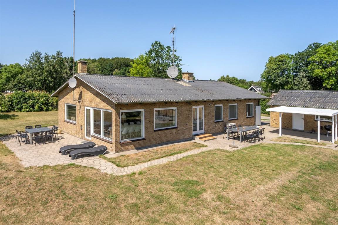 210 m&sup2; Ferienhaus 4 Schlafzimmer 11 G&auml;ste