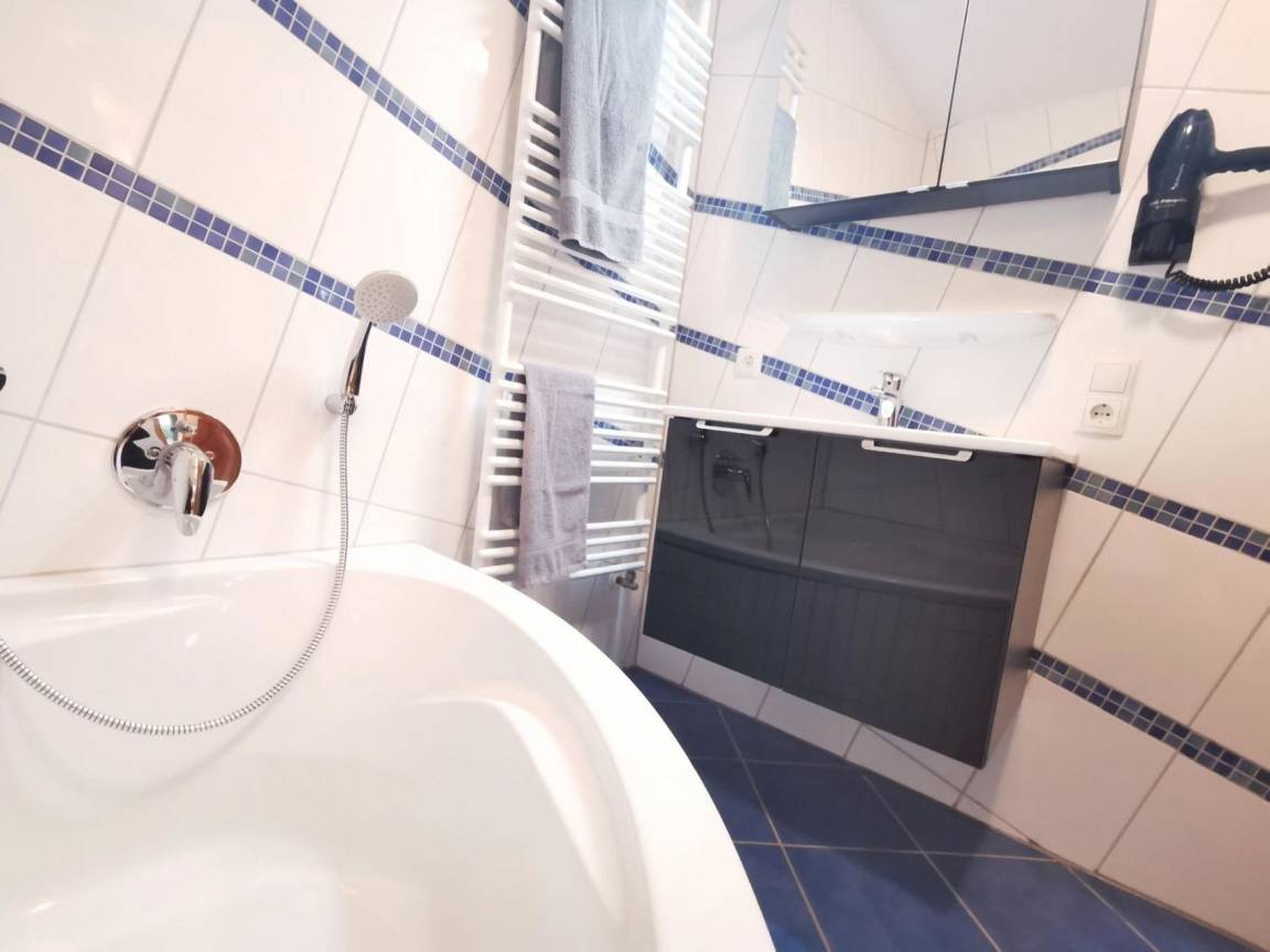 70 m² Ferienwohnung ∙ 2 Schlafzimmer ∙ 4 Gäste – Bild 14