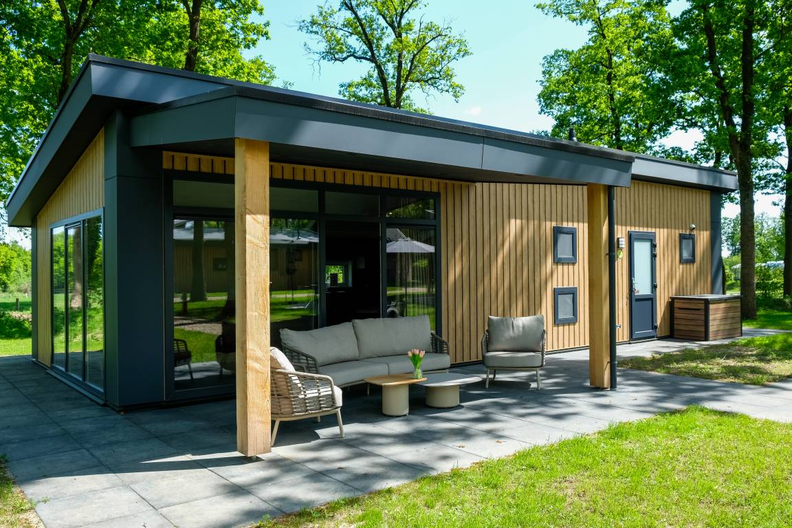 Lodge ∙ 3 Bedrooms ∙ 6 Guests - Tubbergen