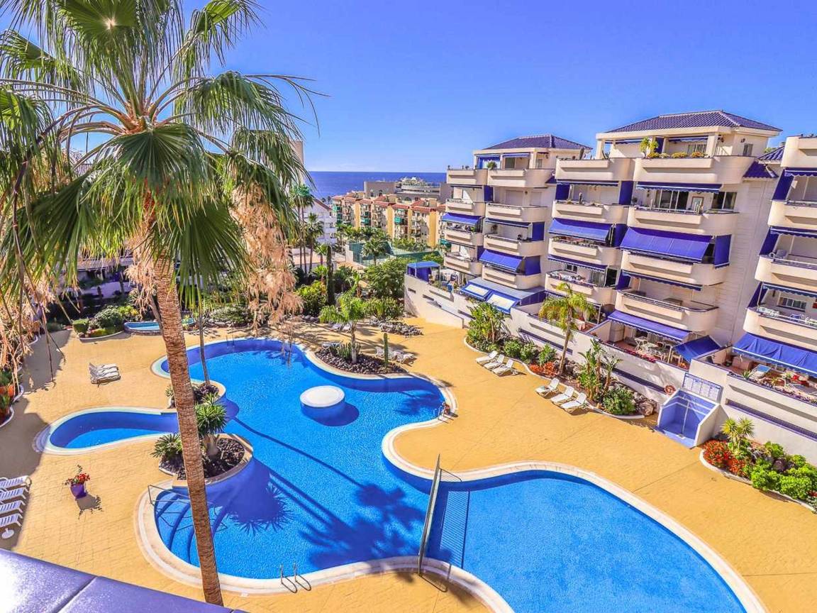 140 M² Apartamento ∙ 4 Habitaciones ∙ 8 Huéspedes - Los Cristianos