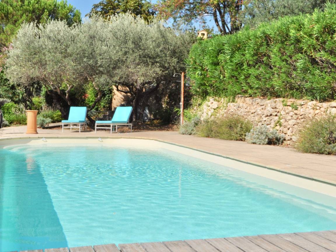 240 M² Casa ∙ 1 Habitación ∙ 6 Huéspedes - Cotignac