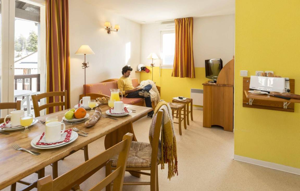 76 M² Appartement ∙ 3 Chambres ∙ 8 Personnes - Font-Romeu-Odeillo-Via