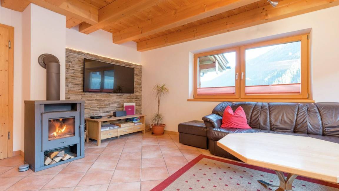 140 M² Ferienhaus ∙ 4 Schlafzimmer ∙ 12 Gäste - Gerlos