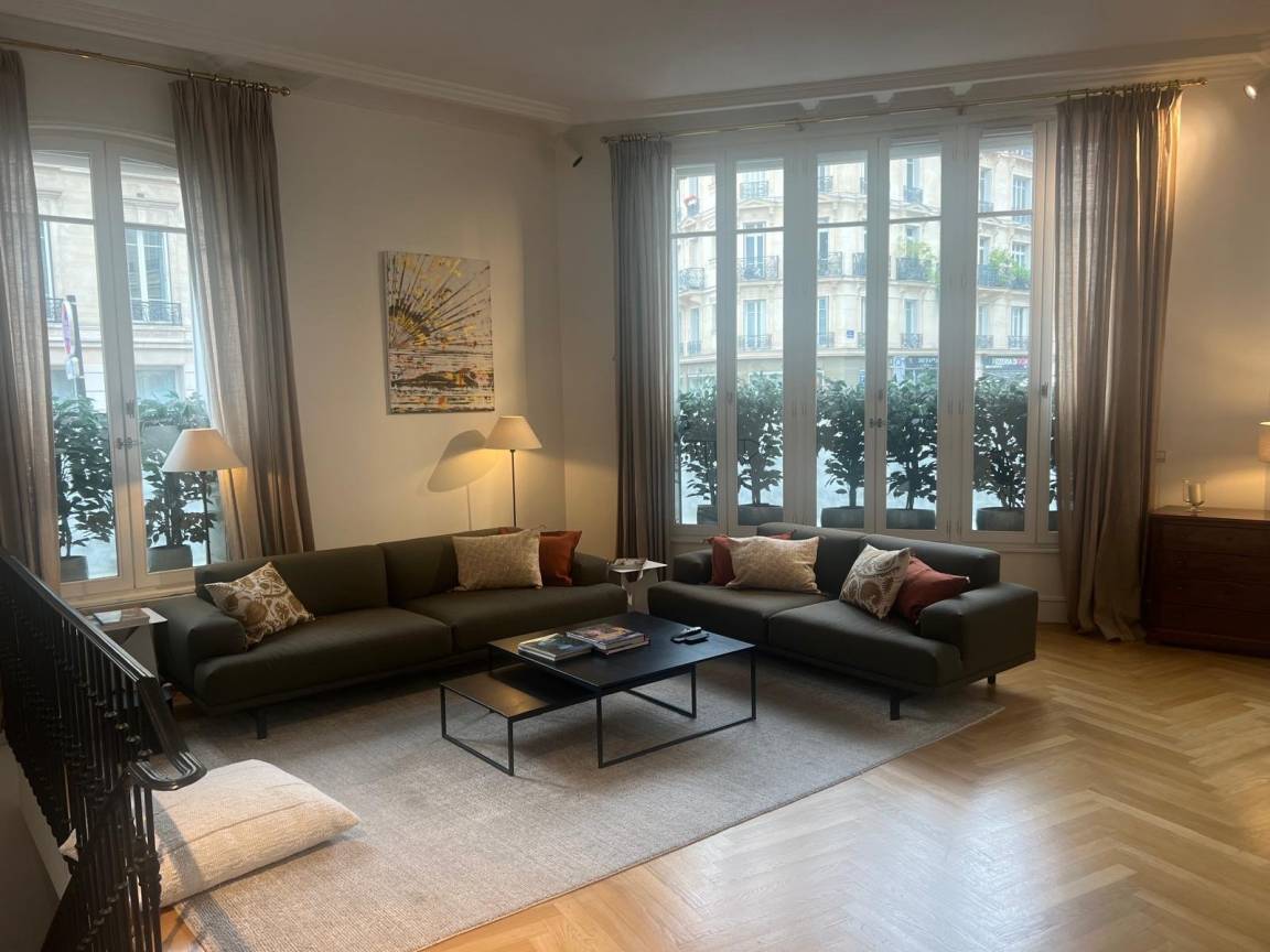 140 M² Casa Vacanza ∙ 2 Camere Da Letto ∙ 4 Ospiti - Boulogne-Billancourt