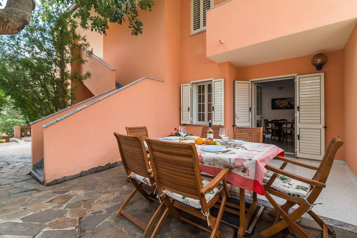 250 M² Apartment ∙ 4 Bedrooms ∙ 10 Guests - Cala Gonone