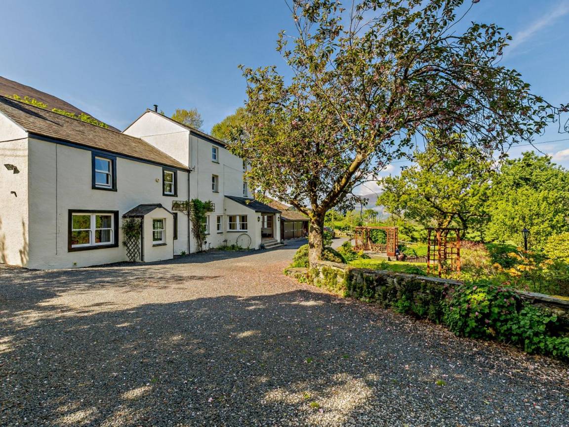 Cottage ∙ 3 Bedrooms ∙ 6 Guests - Borrowdale