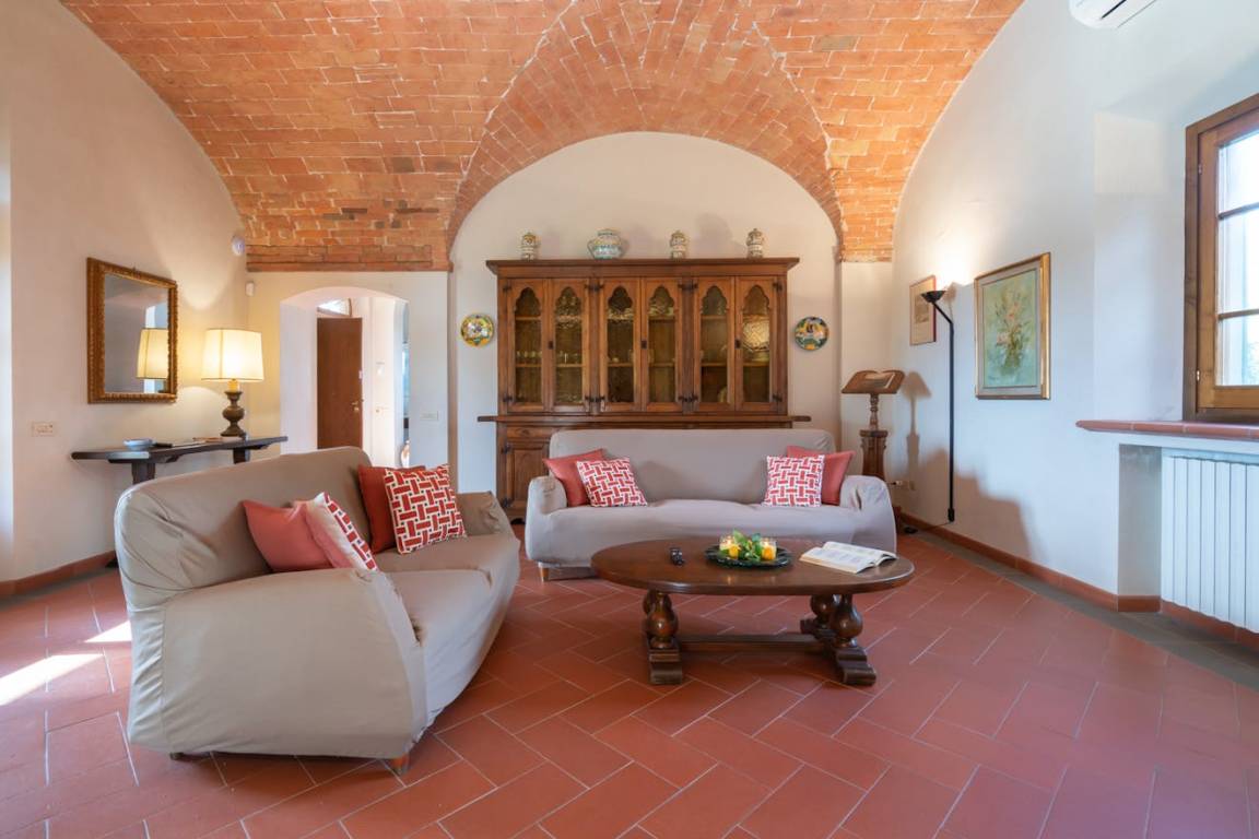 250 M² Casa ∙ 4 Habitaciones ∙ 8 Huéspedes - Empoli