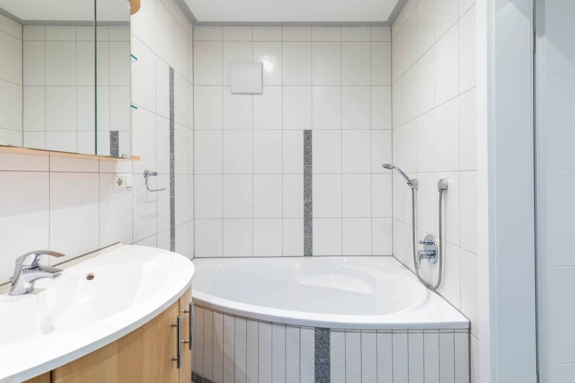 75 m² Ferienwohnung ∙ 2 Schlafzimmer ∙ 5 Gäste – Bild 17
