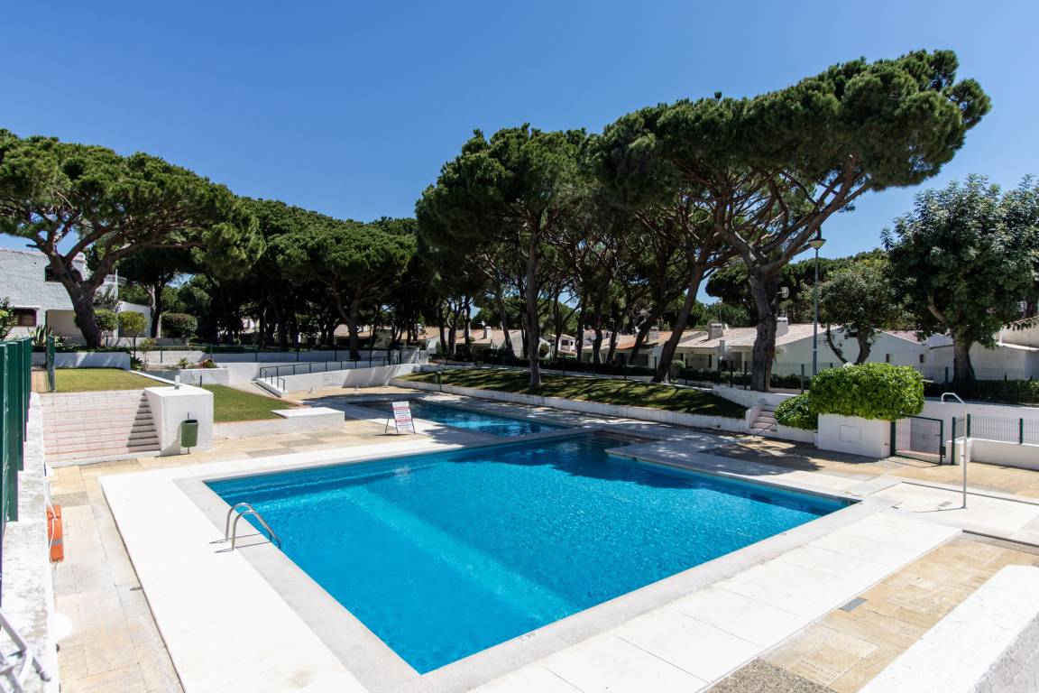 120 M² Maison De Vacances ∙ 4 Chambres ∙ 9 Personnes - Quarteira