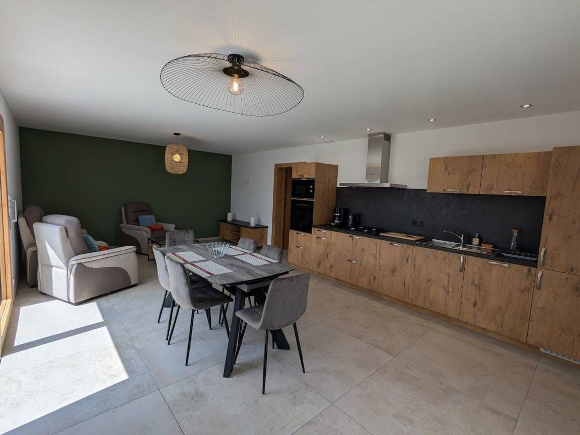63 M² Mökki ∙ 2 Makuuhuonetta ∙ 4 Vierasta - Alps