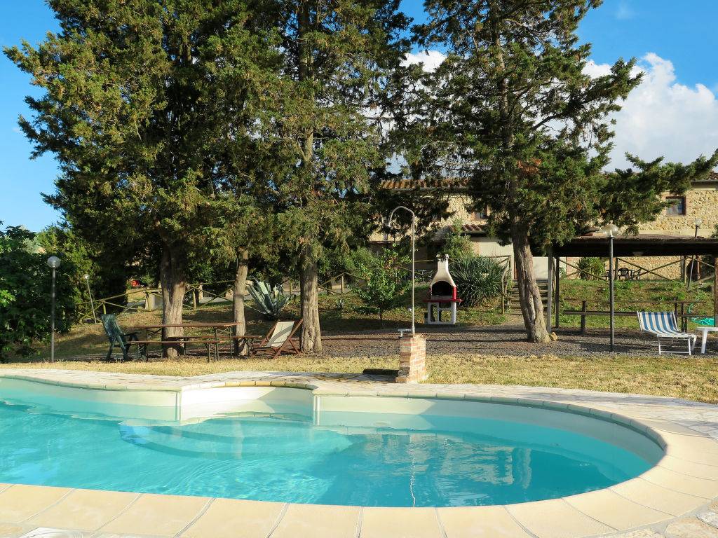 Appartamento a Montecatini Val Di Cecina con barbecue e piscina