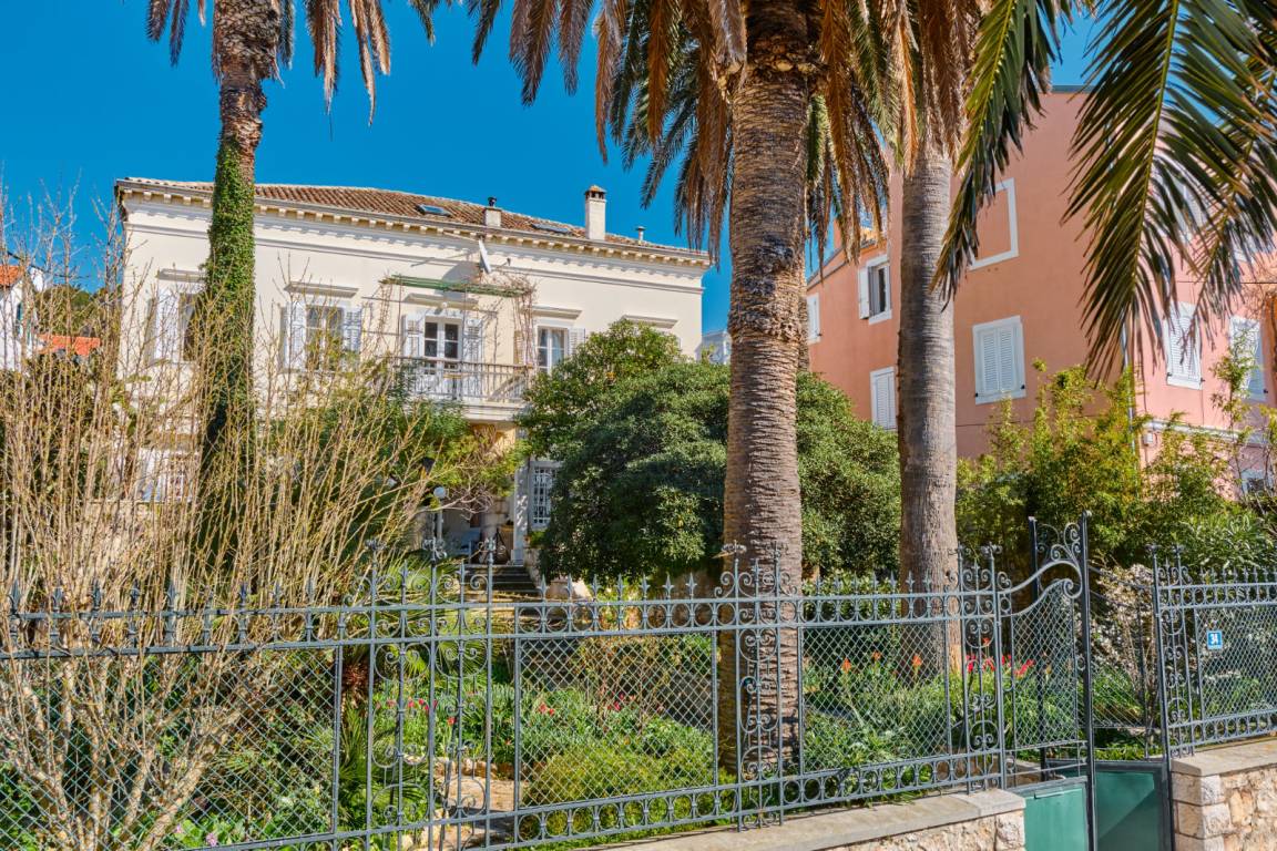 53 M² Ferienwohnung ∙ 1 Schlafzimmer ∙ 2 Gäste - Mali Lošinj