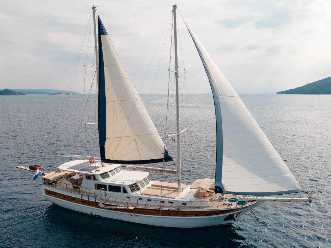 28 M² Huisboot ∙ 6 Slaapkamers ∙ 12 Gasten - Dubrovnik