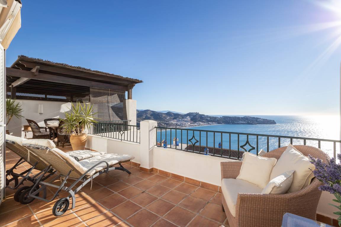 160 M² House ∙ 3 Bedrooms ∙ 8 Guests - Costa Tropical