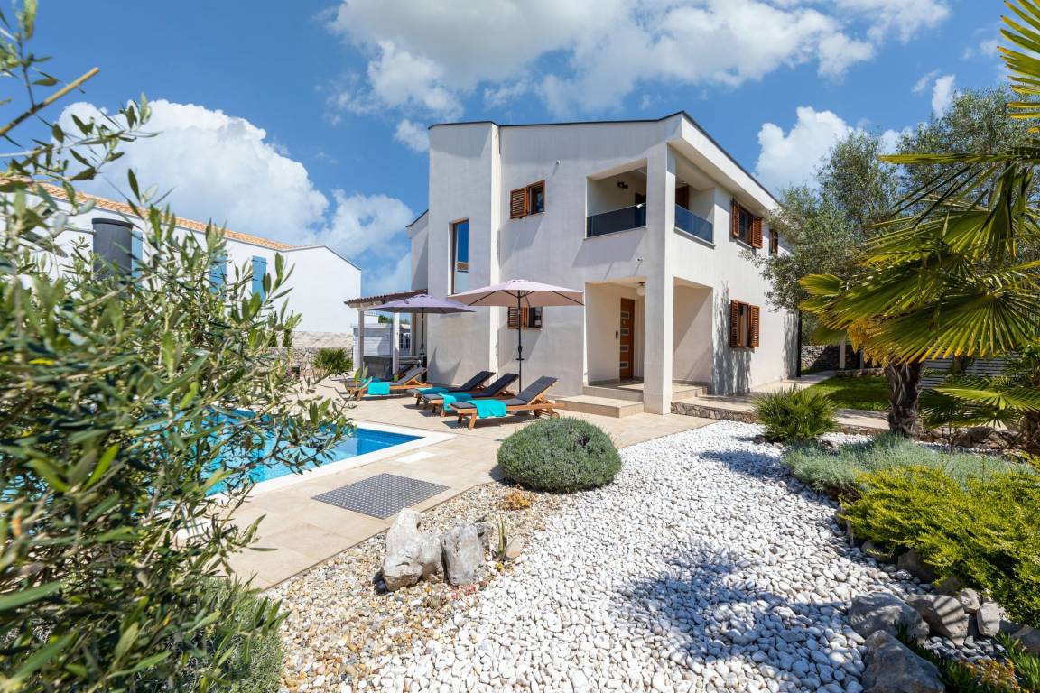 112 M² House ∙ 3 Bedrooms ∙ 6 Guests - Krk