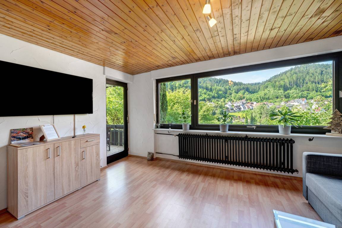 85 M² Ferienwohnung ∙ 2 Schlafzimmer ∙ 4 Gäste - Schiltach