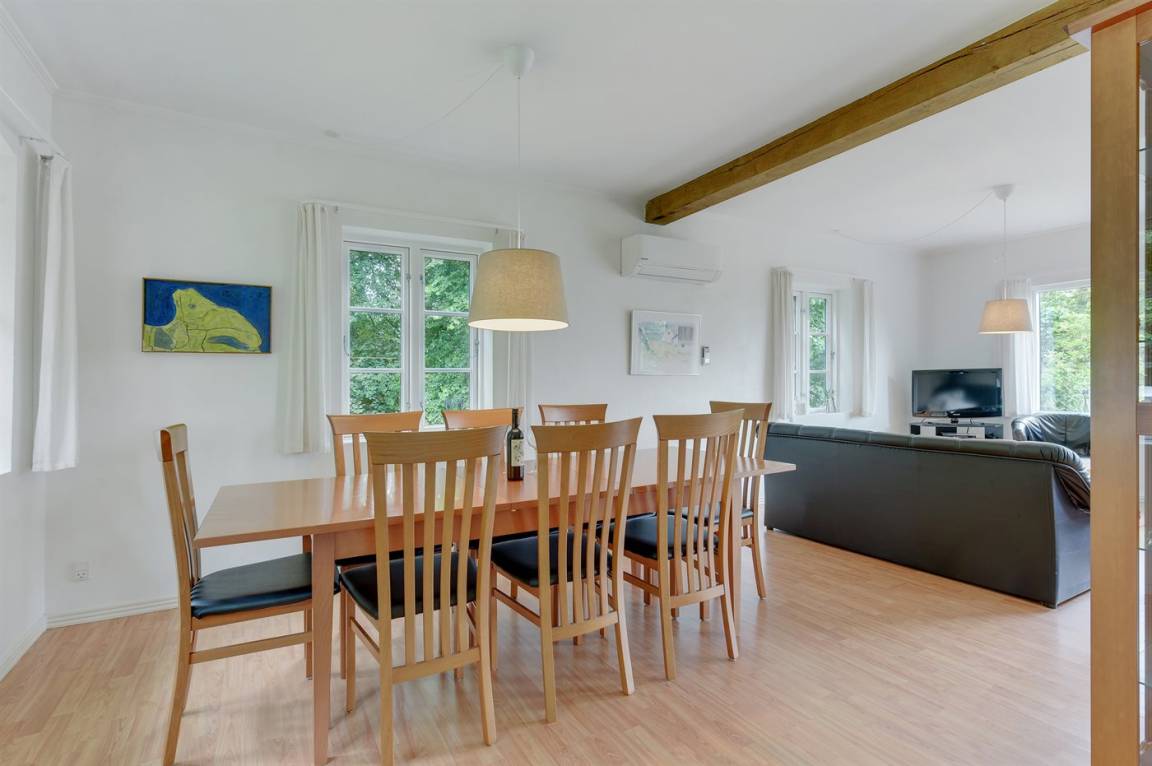 93 m² Ferienhaus ∙ 2 Schlafzimmer ∙ 6 Gäste – Bild 14