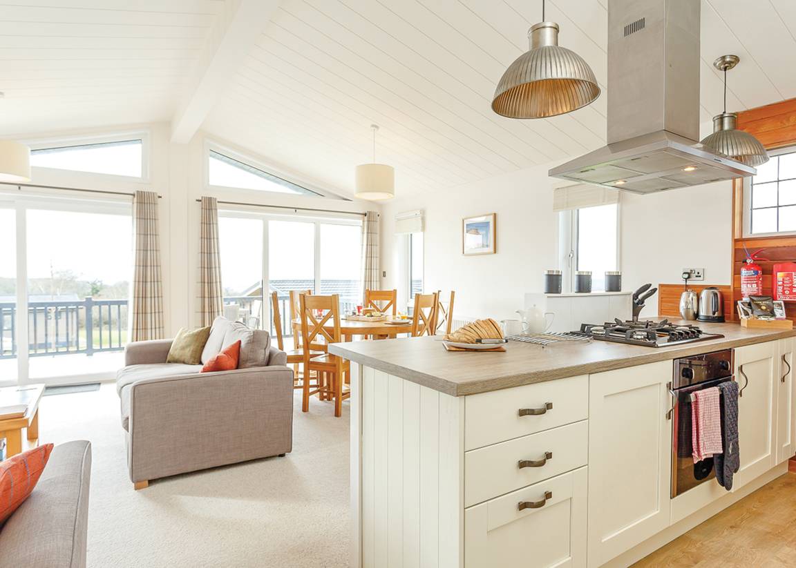 Chalet ∙ 2 Bedrooms ∙ 4 Guests - Devon