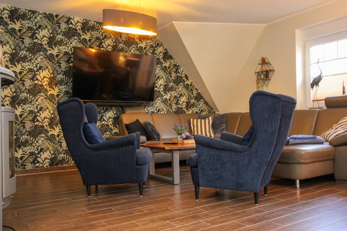 93 M² Ferienwohnung ∙ 1 Schlafzimmer ∙ 4 Gäste - Prerow