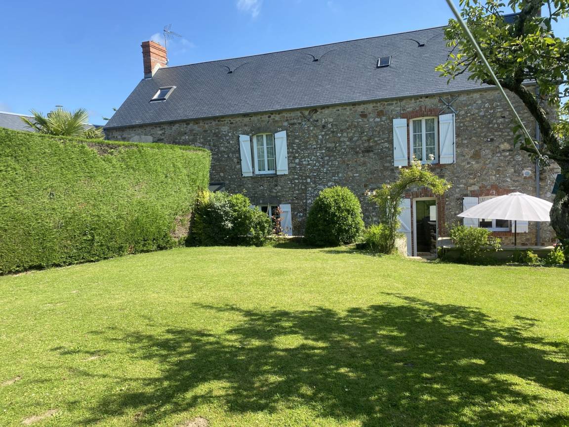 120 M² Ferienhaus ∙ 4 Schlafzimmer ∙ 6 Gäste - Portbail