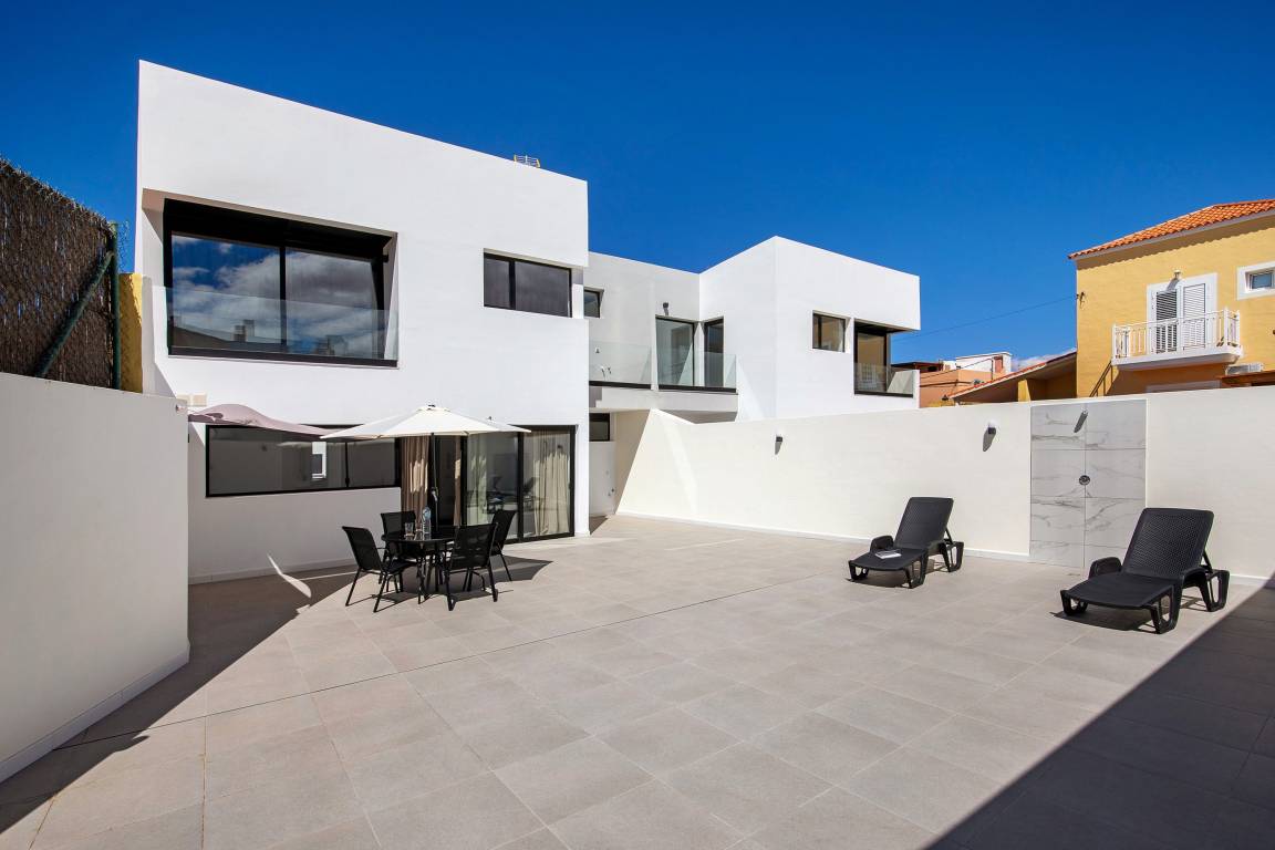 91 M² Apartment ∙ 2 Bedrooms ∙ 4 Guests - Antigua