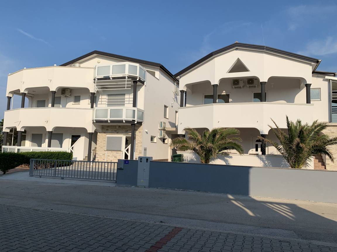 65 M² Ferienwohnung ∙ 2 Schlafzimmer ∙ 6 Gäste - Vir, Kroatien