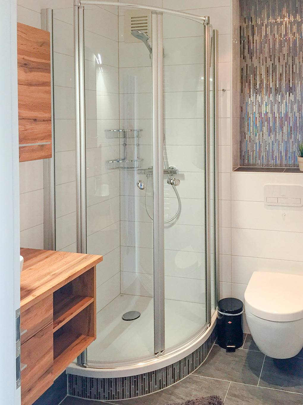 55 m² Ferienwohnung ∙ 2 Schlafzimmer ∙ 4 Gäste – Bild 9