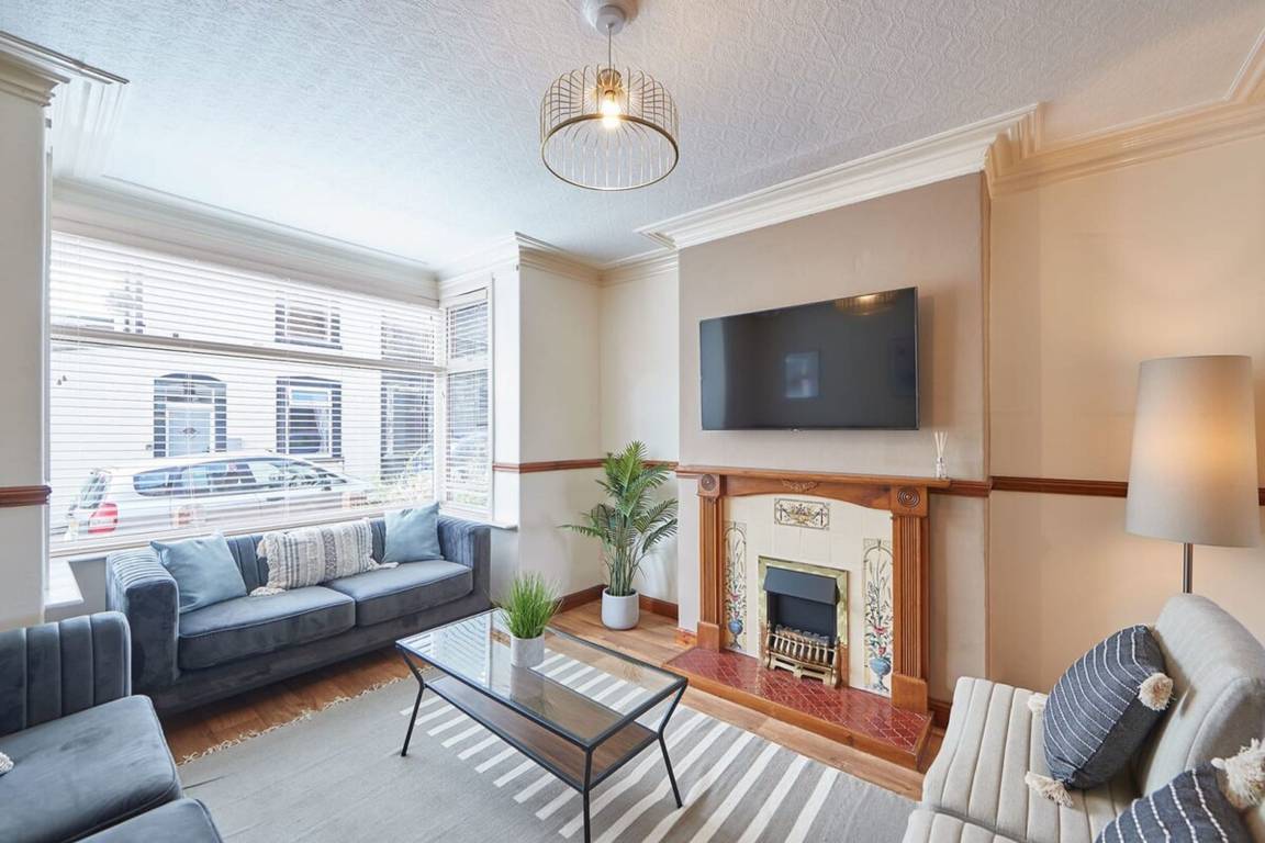 Apartment ∙ 3 Bedrooms ∙ 5 Guests - Whitby