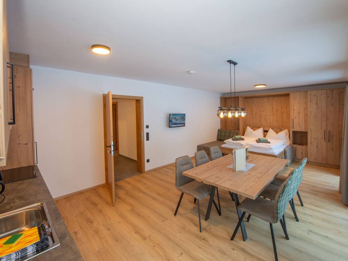 89 m² Ferienwohnung ∙ 2 Schlafzimmer ∙ 8 Gäste – Bild 8