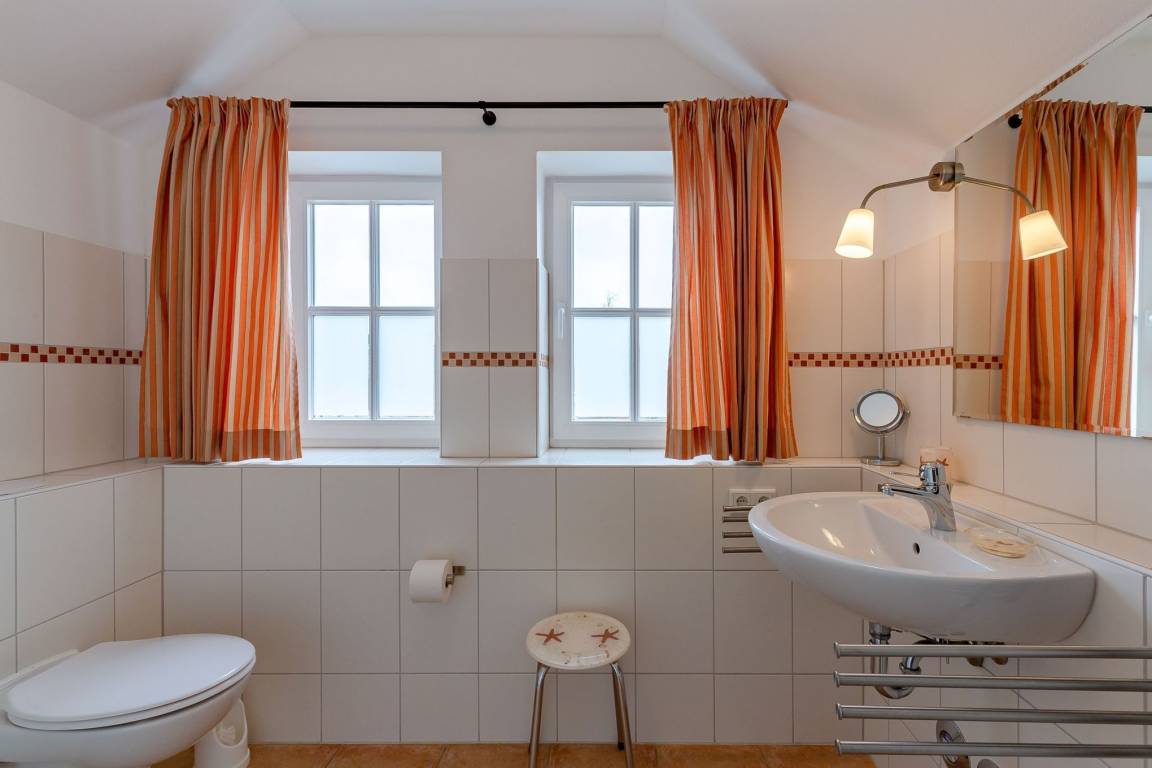 107 m² Ferienwohnung ∙ 3 Schlafzimmer ∙ 6 Gäste – Bild 5