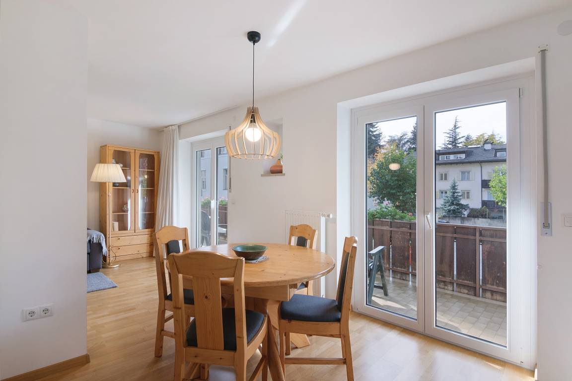 70 M² Ferienwohnung ∙ 1 Schlafzimmer ∙ 5 Gäste - Goldrain