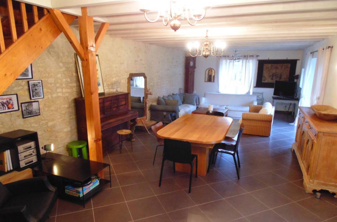 150 m&sup2; G&icirc;te 3 Schlafzimmer 8 G&auml;ste